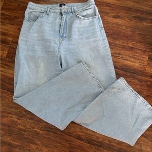 BDG Light Blue Women's Jeans